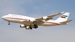 Photo of A6-COM - Boeing 747-433(M) operated by Dubai Royal Air Wing