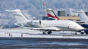 Photo of T7-MASHI - Bombardier Challenger 650 operated by Orascom Aviation