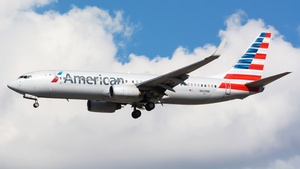 Photo of N829NN - Boeing 737-823 operated by American Airlines