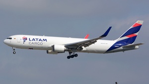 Photo of N536LA - Boeing 767-316F(ER) operated by LATAM Cargo Colombia