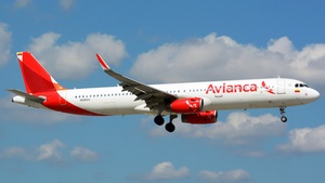 Photo of N696AV - Airbus A321-231 operated by Avianca
