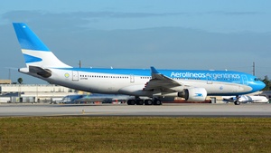 Photo of LV-FNK - Airbus A330-223 operated by Aerolineas Argentinas