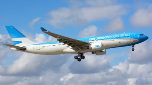 Photo of LV-FNI - Airbus A330-223 operated by Aerolineas Argentinas