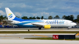 Photo of N808TJ - Boeing 737-4Q8 operated by Swift Air
