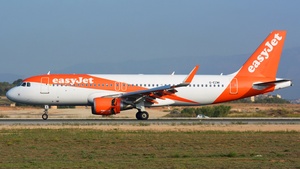 G-EZWI - Airbus A320-214