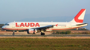 OE-LOS - Airbus A320-214
