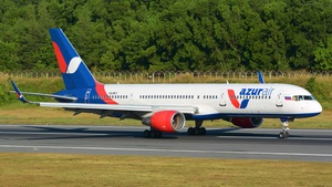 Photo of VQ-BEY - Boeing 757-2Q8 operated by Utair