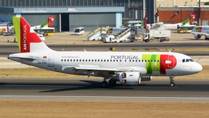 Photo with serial 1120 - Airbus A319-111