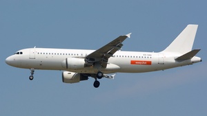 Photo of ES-SAQ - Airbus A320-214 operated by easyJet (opb SmartLynx Estonia)