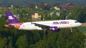 Photo with serial 4320 - Airbus A320-214