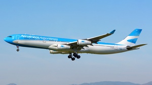 Photo of LV-CSF - Airbus A340-313 operated by Aerolineas Argentinas