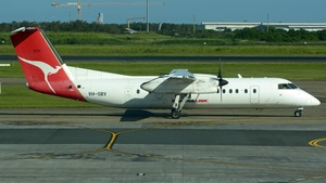 Photo of VH-SBV - De Havilland Canada DHC-8-315Q Dash 8 operated by QantasLink (opb Eastern Australia Airlines)