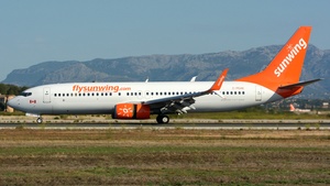 Photo of C-FEAK - Boeing 737-86Q operated by Viking Airlines (opb Sunwing Airlines)