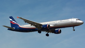 Photo of VP-BRW - Airbus A321-211 operated by Aeroflot