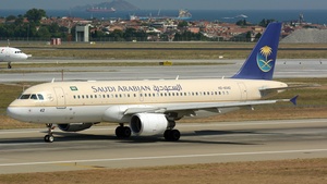 Photo of HZ-AS42 - Airbus A320-214 operated by Saudi Arabian Airlines