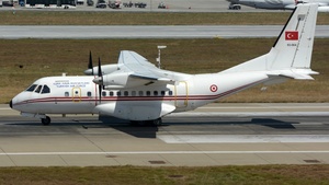 93-064 - CASA CN-235M-100