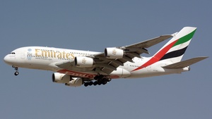 Photo of A6-EDH - Airbus A380-861 operated by Emirates