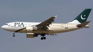 Photo of AP-BGP - Airbus A310-324 operated by PIA Pakistan International Airlines