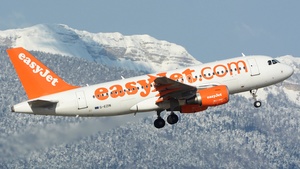 Photo of G-EZIN - Airbus A319-111 operated by easyJet