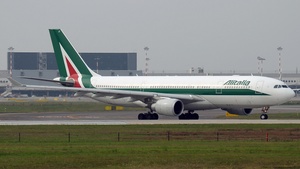 Photo of EI-EJI - Airbus A330-202 operated by Alitalia