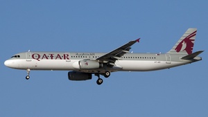 Photo of A7-AID - Airbus A321-231 operated by Qatar Airways