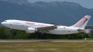 Photo of TS-IPB - Airbus A300B4-605R operated by Tunisair