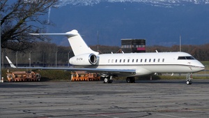 Photo of CS-DTW - Bombardier Global Express operated by Private