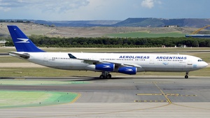 Photo of LV-BMT - Airbus A340-312 operated by Aerolineas Argentinas