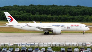 Photo of B-323H - Airbus A350-941 operated by China Eastern Airlines
