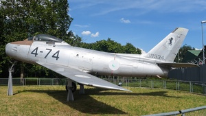 MM19534 - North American F-86E(M) Sabre