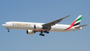 A6-EBV - Boeing 777-31H(ER)