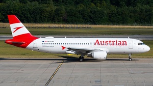 Photo of OE-LBU - Airbus A320-214 operated by Austrian Airlines
