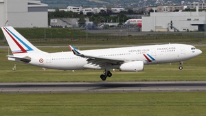 Photo of F-UJCT - Airbus A330-243 operated by Government of France