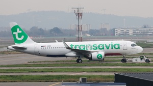 Photo of F-GNEO - Airbus A320-252N operated by Transavia France