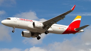 Photo with serial 11455 - Airbus A320-251N