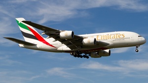Photo of A6-EOW - Airbus A380-861 operated by Emirates