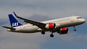 Photo of EI-SIH - Airbus A320-251N operated by SAS Connect