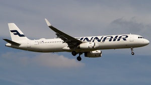 Photo of OH-LZP - Airbus A321-231 operated by Finnair