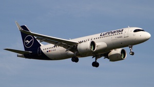 Photo with serial 10360 - Airbus A320-271N