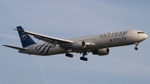 Photo of N844MH - Boeing 767-432(ER) operated by Delta Air Lines