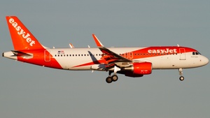 OE-IJI - Airbus A320-214