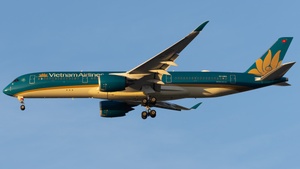 Photo of VN-A893 - Airbus A350-941 operated by Vietnam Airlines