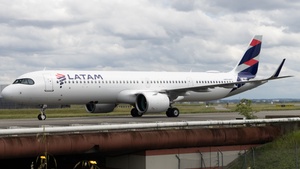 Photo of F-WWAM - Airbus A321-271NX operated by LATAM Airlines Brasil