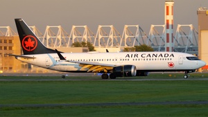 Photo of C-FSIP - Boeing 737 MAX 8 operated by Air Canada
