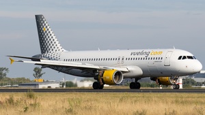 EC-MBE - Airbus A320-214