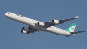 EP-MMQ - Airbus A340-642