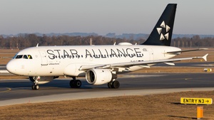 Photo of D-AILT - Airbus A319-114 operated by Lufthansa CityLine