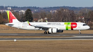 Photo of CS-TXJ - Airbus A321-251NX operated by TAP Air Portugal