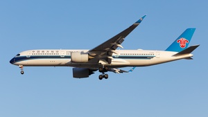Photo of B-324S - Airbus A350-941 operated by China Southern Airlines