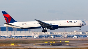 Photo of N841MH - Boeing 767-432(ER) operated by Delta Air Lines
